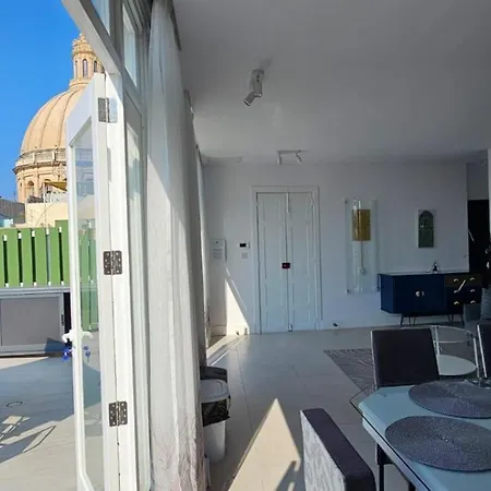 Apartment Penthouse Cathedral And Seaview Terrace V2 *