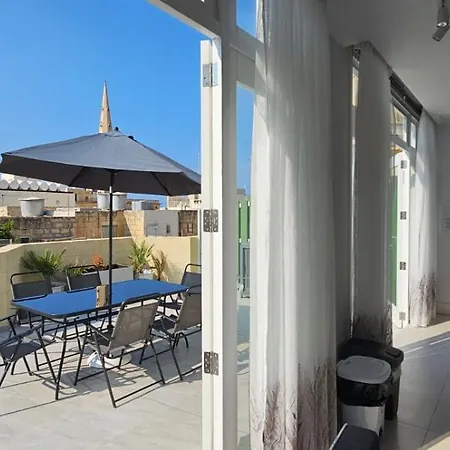 Penthouse Cathedral And Seaview Terrace V2 Apartment