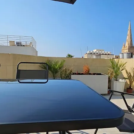 Penthouse Cathedral And Seaview Terrace V2 Apartment *