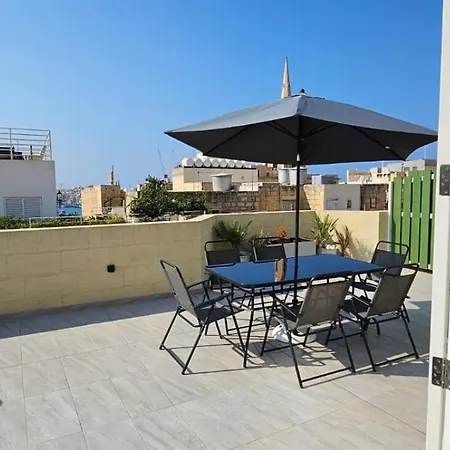 Apartment Penthouse Cathedral And Seaview Terrace V2