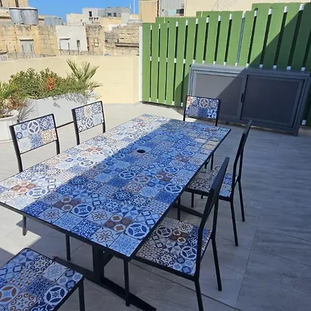 Apartment Penthouse Cathedral And Seaview Terrace V2 Valletta